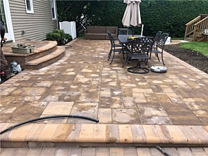 cambridge sahara chestnut ledgestone xl raised patio and steps with olde english wall